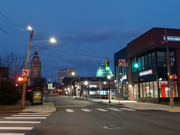 Beautiful evening in Pittsburgh. (Sumber: dokumentasi pribadi, 2022)